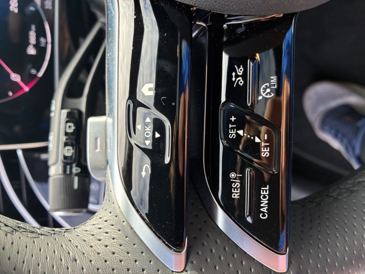Mercedes-Benz E-Klasse – Bild 20