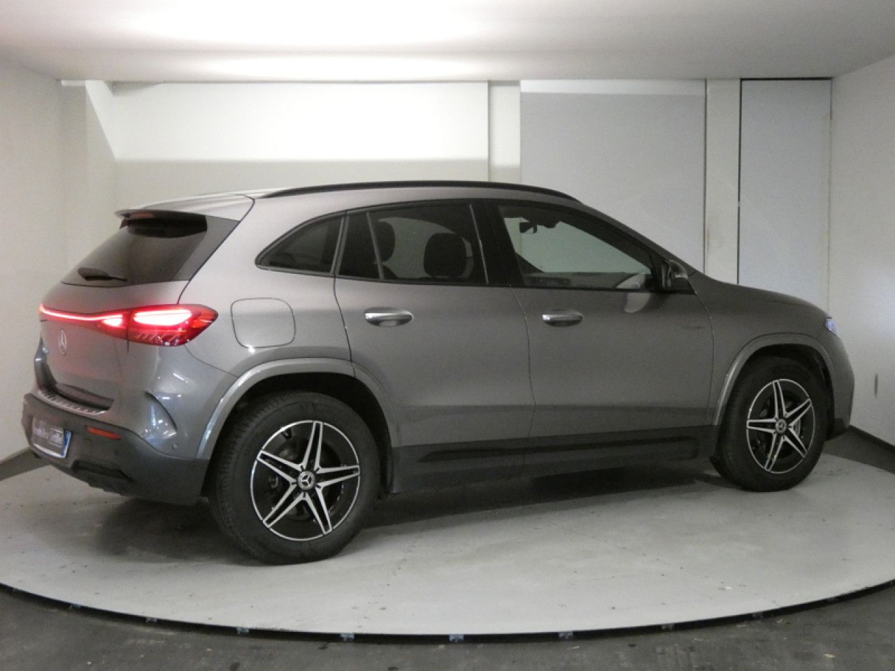 Photo du v&eacute;hicule 4 / 18