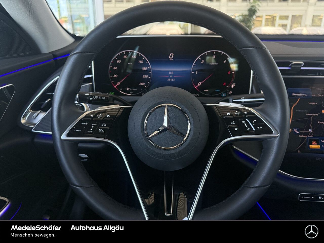 Mercedes-Benz E-Klasse – Bild 13