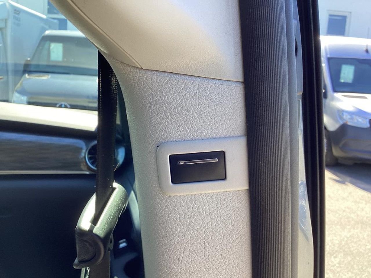 Fahrzeugbild 14 / 23