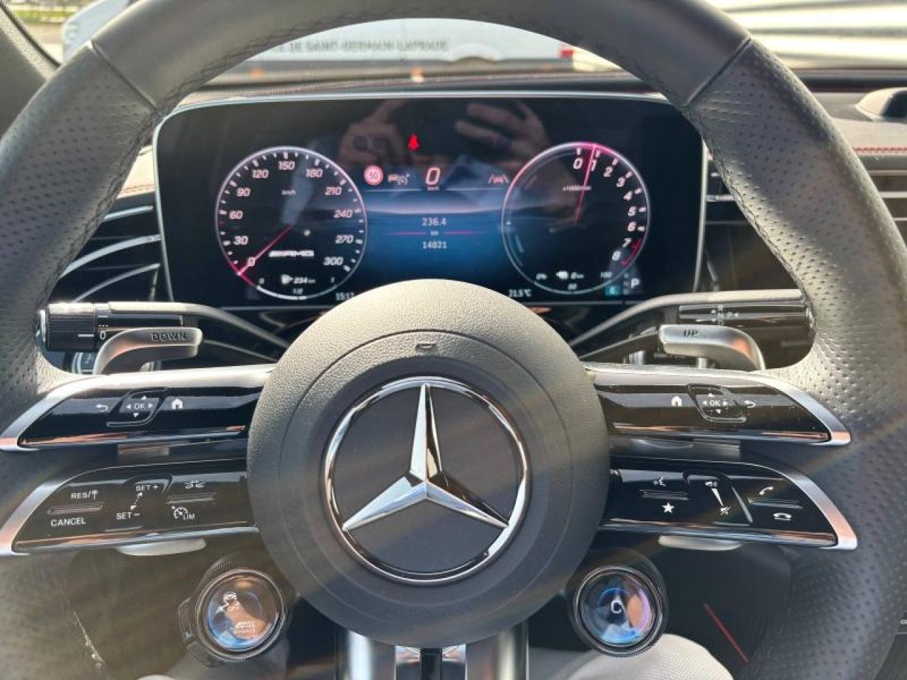 Photo du v&eacute;hicule 17 / 17