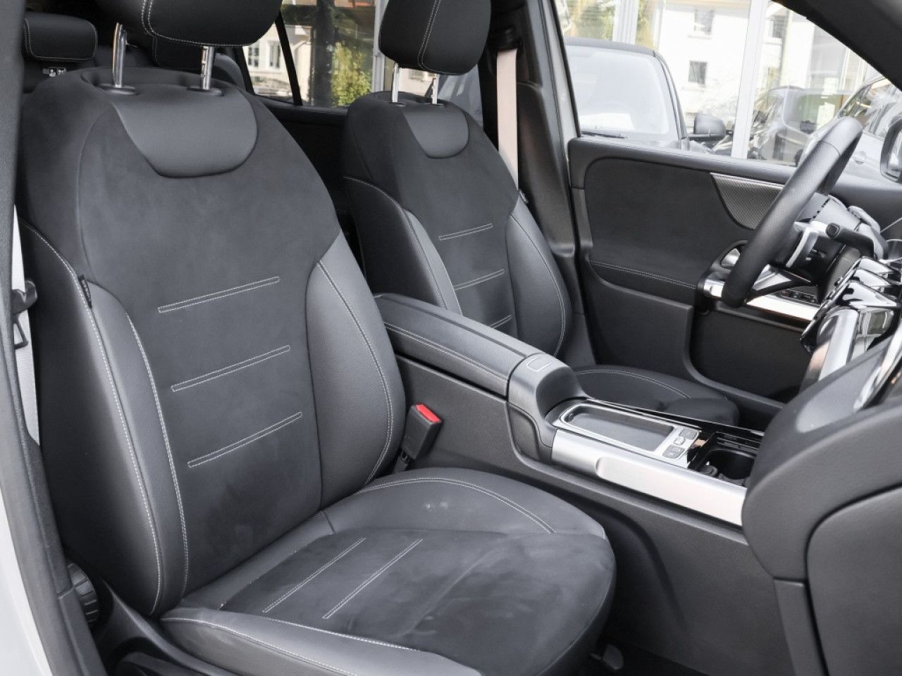 Mercedes-Benz GLB – Bild 4