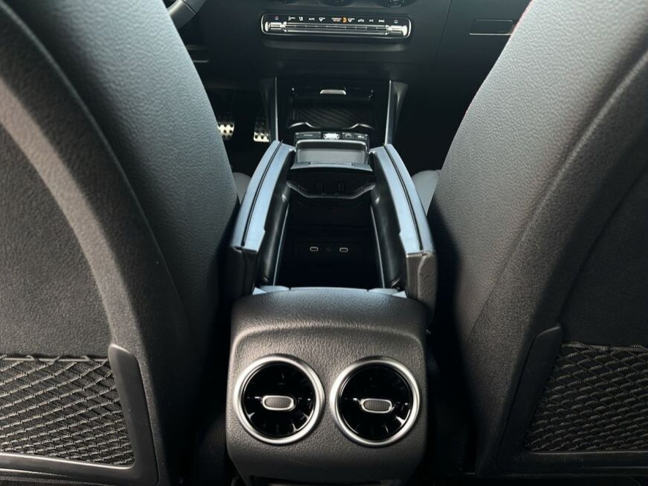 Mercedes-Benz GLB – Bild 25