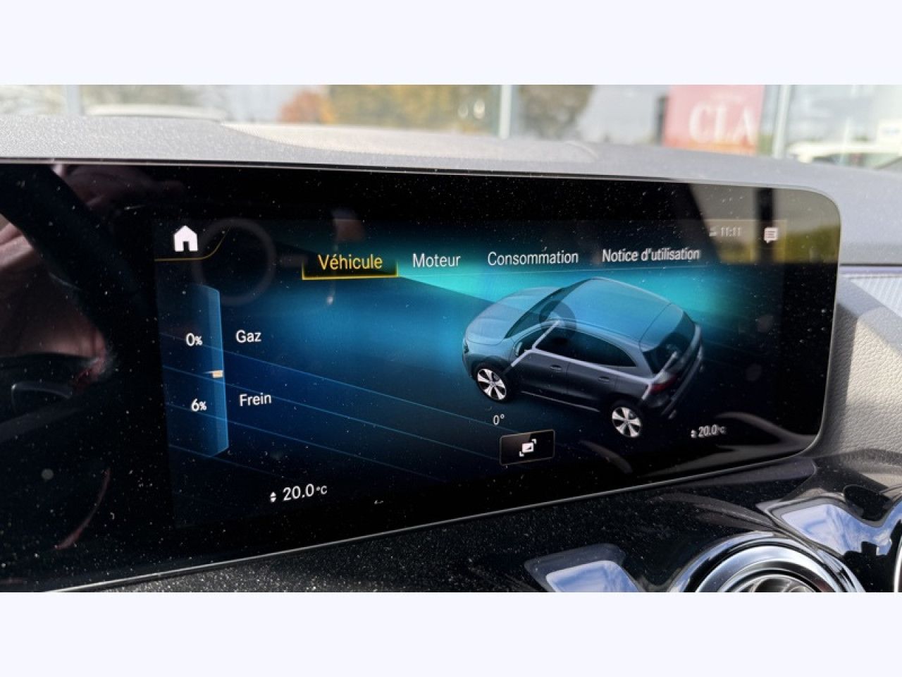 Photo du v&eacute;hicule 16 / 18