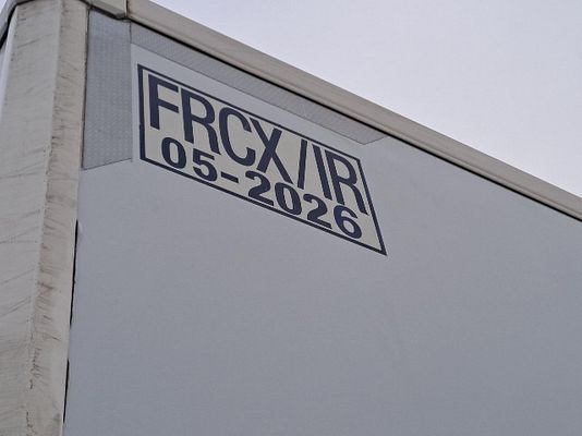Vehicle image 7 / 12