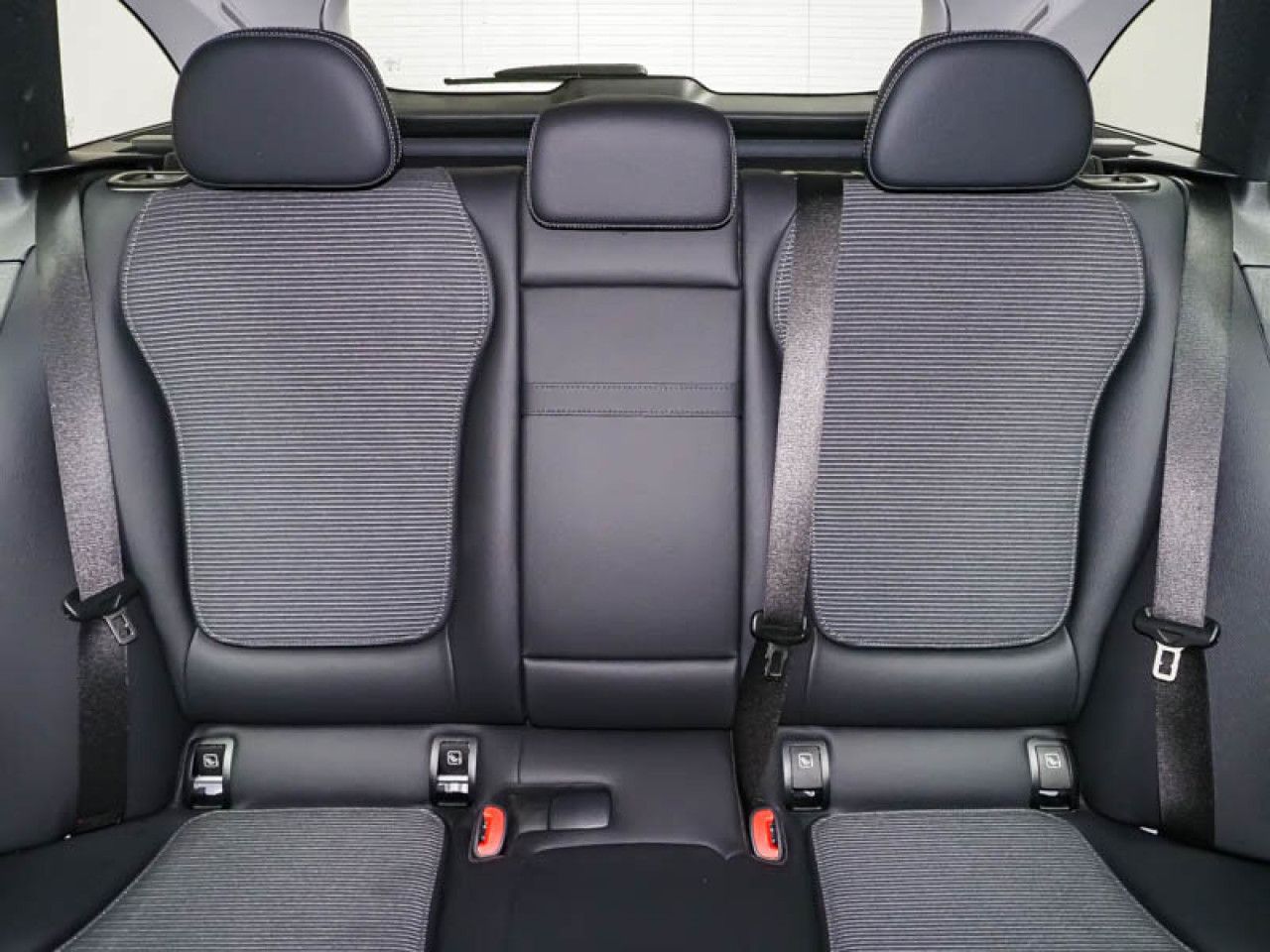 Mercedes-Benz C-Klasse – Bild 9