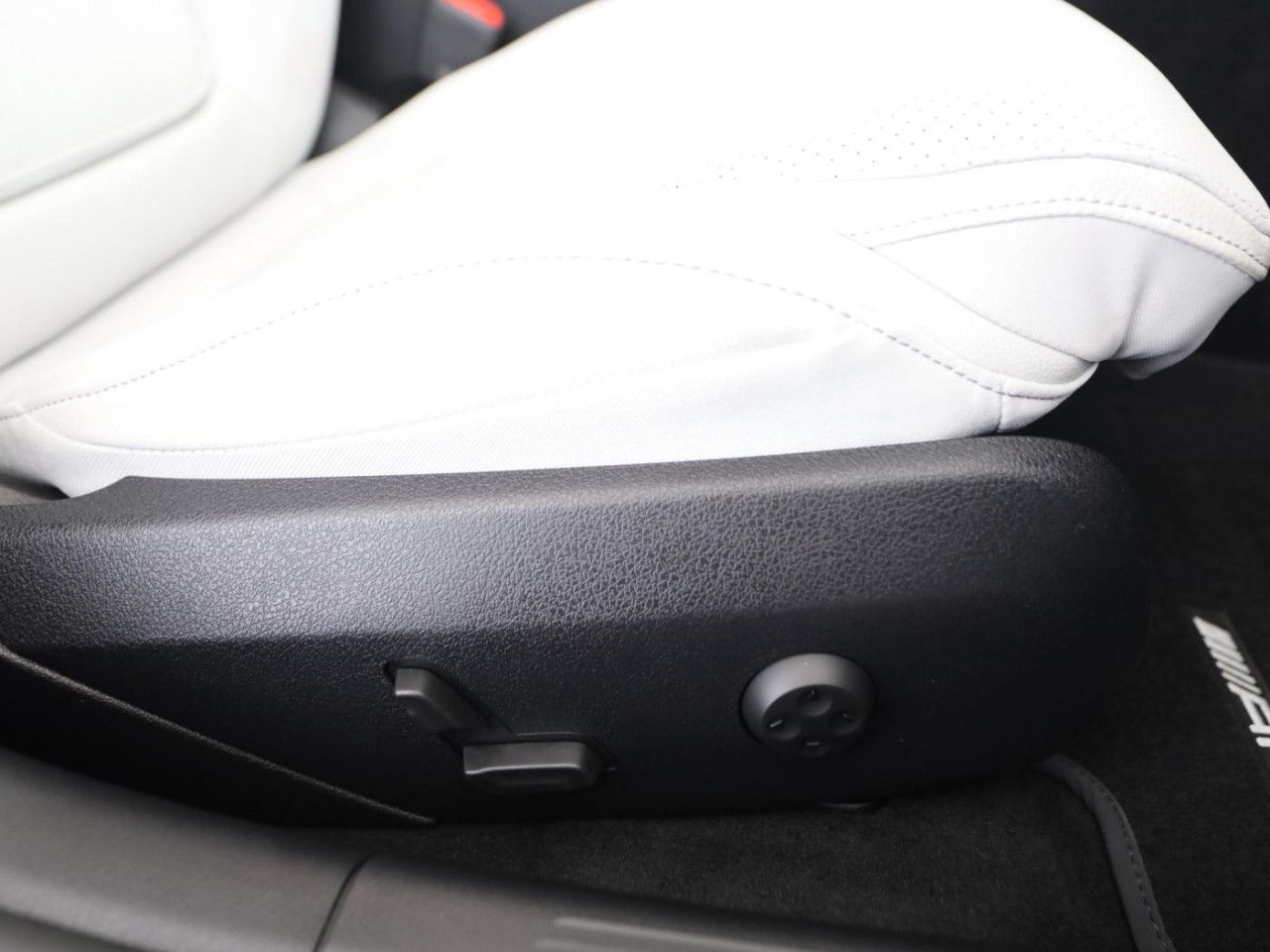 Fahrzeugbild 18 / 21