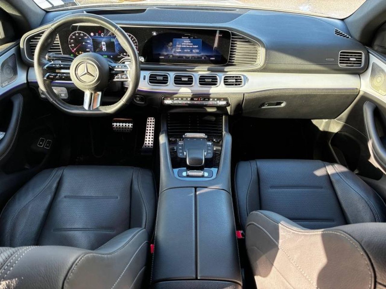 Photo du v&eacute;hicule 8 / 12