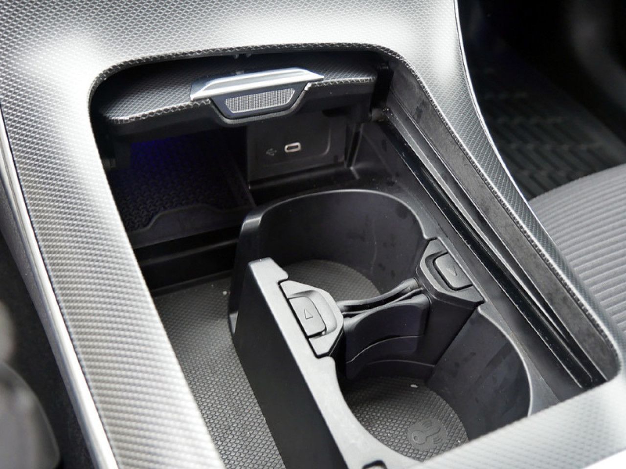 Mercedes-Benz C-Klasse – Bild 18