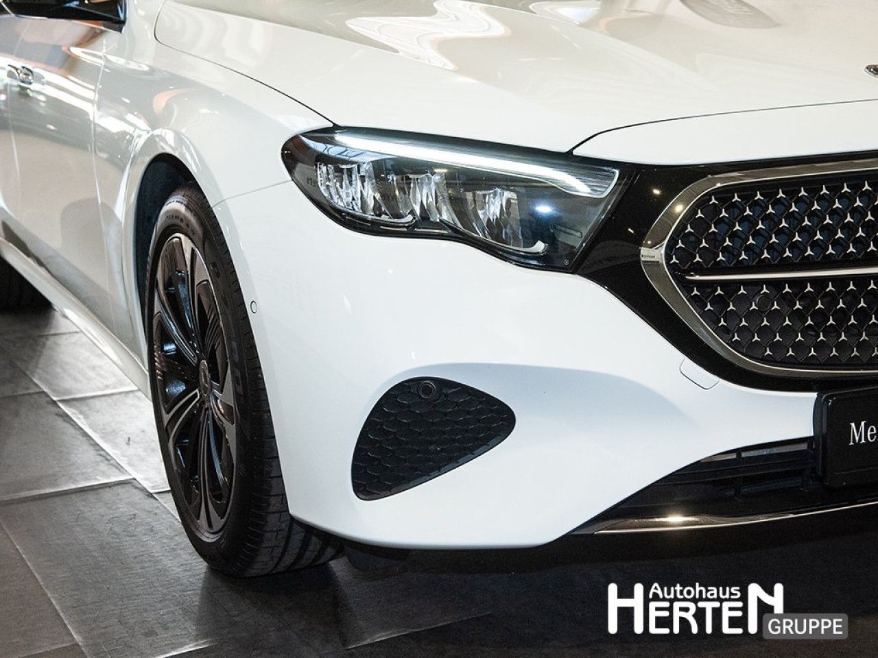 Mercedes-Benz E-Klasse – Bild 14
