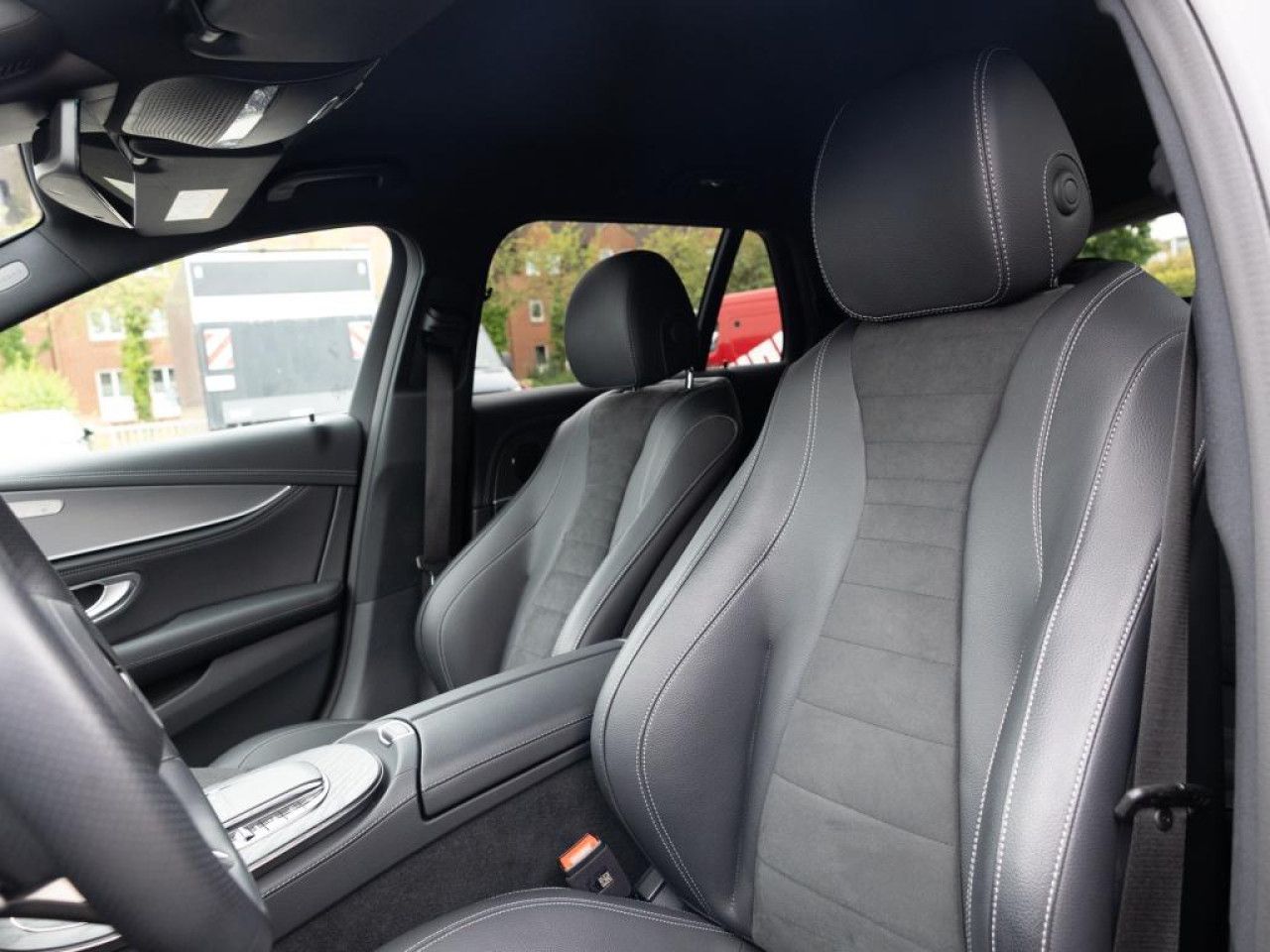 Mercedes-Benz E-Klasse – Bild 6
