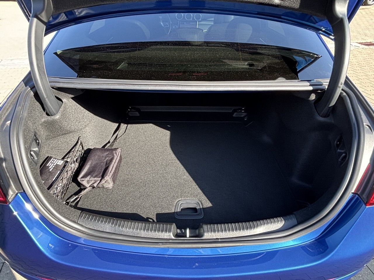 Mercedes-Benz C-Klasse – Bild 20