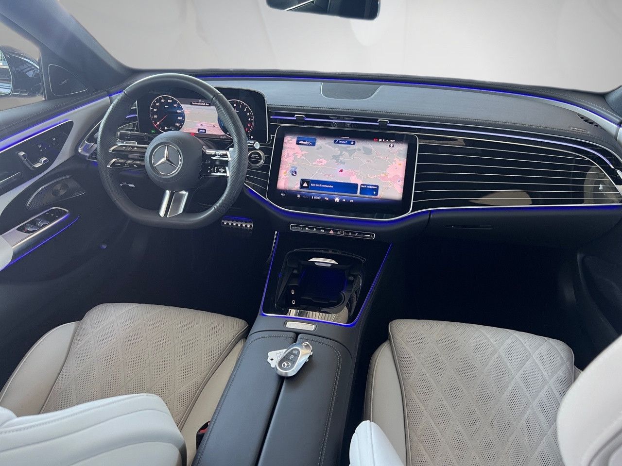 Mercedes-Benz E-Klasse – Bild 24