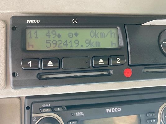 Vehicle image 5 / 5