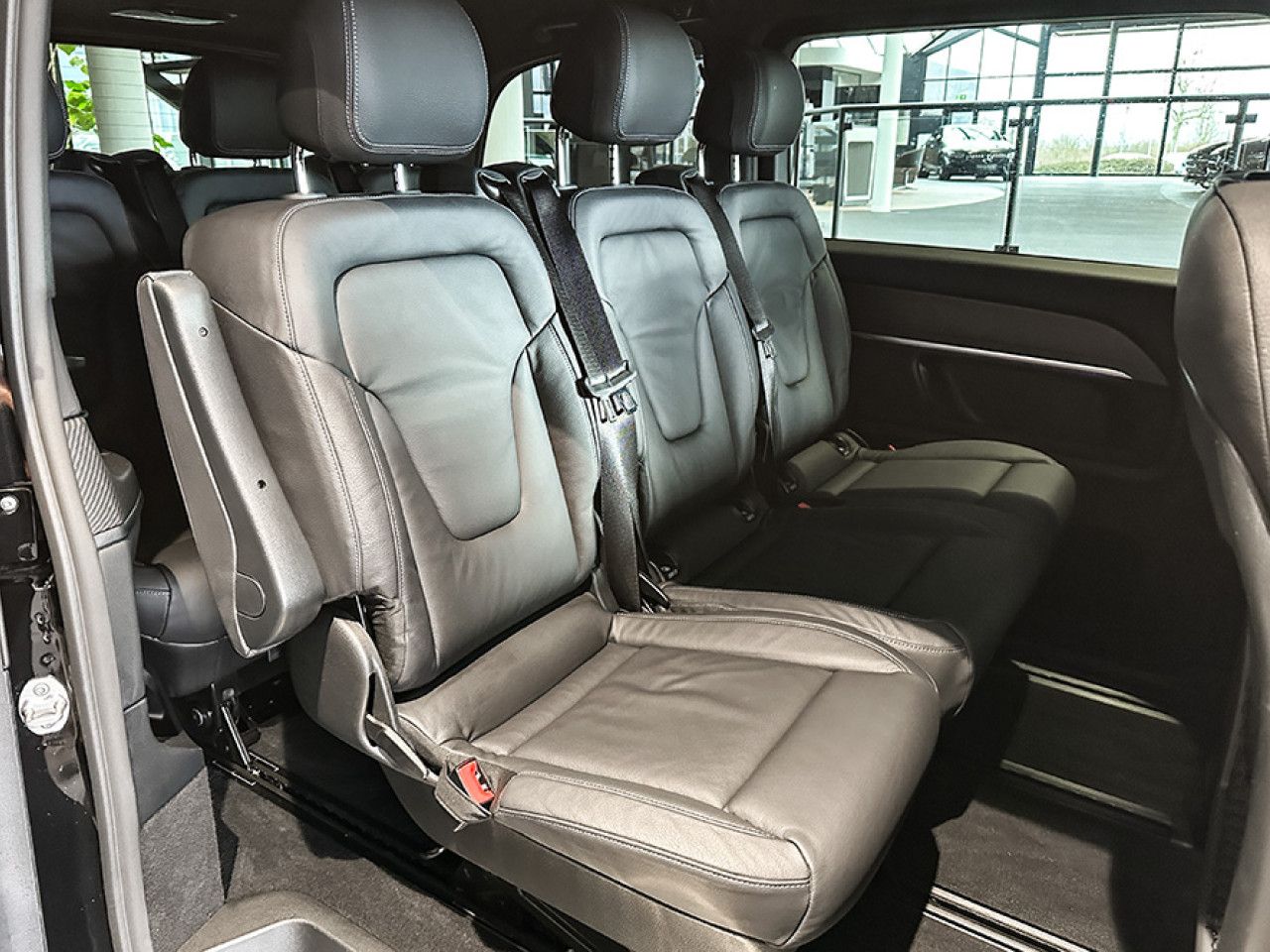 Fahrzeugbild 14 / 16