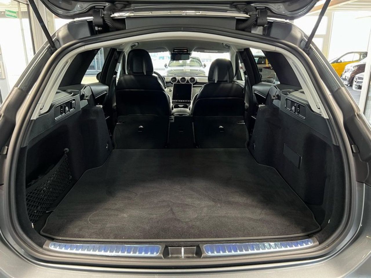 Mercedes-Benz C-Klasse – Bild 17