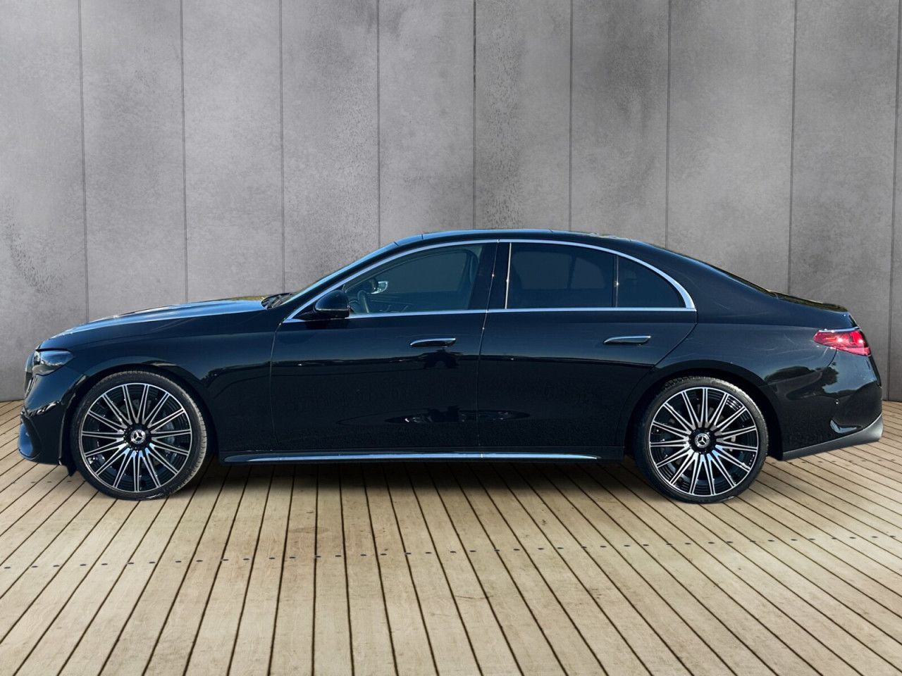 Mercedes-Benz E-Klasse – Bild 2