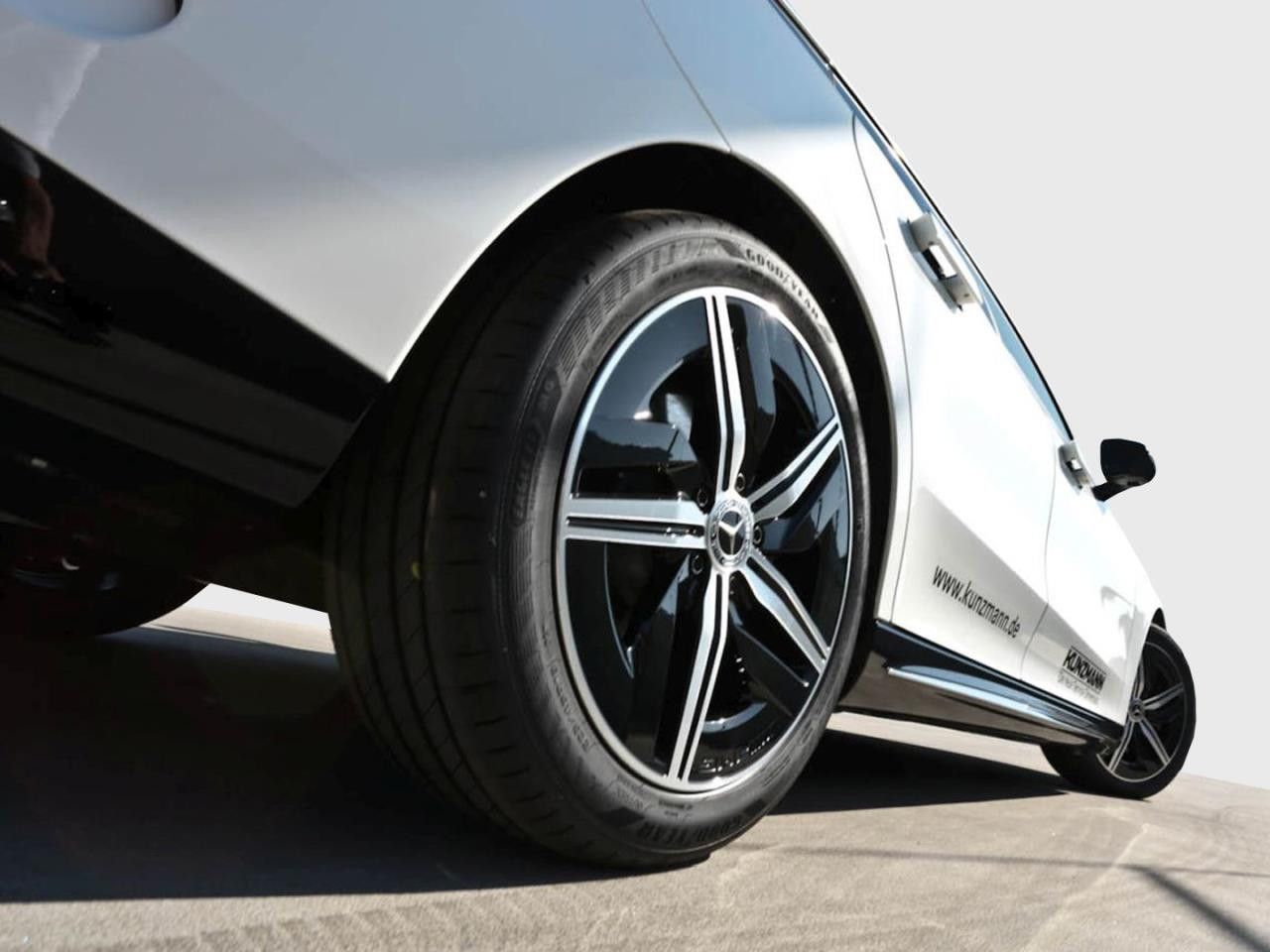 Mercedes-Benz CLA – Bild 5