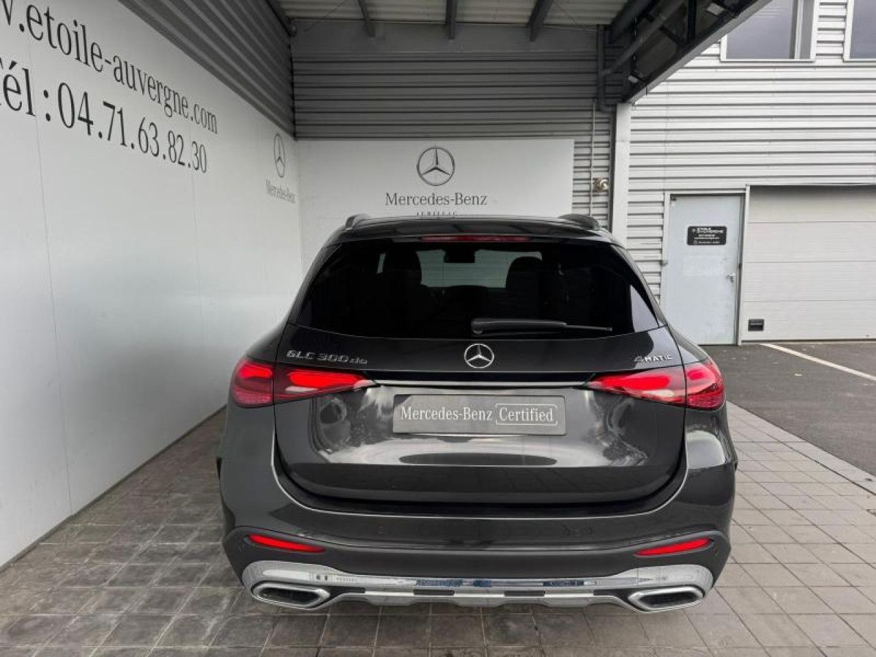 Photo du v&eacute;hicule 9 / 18