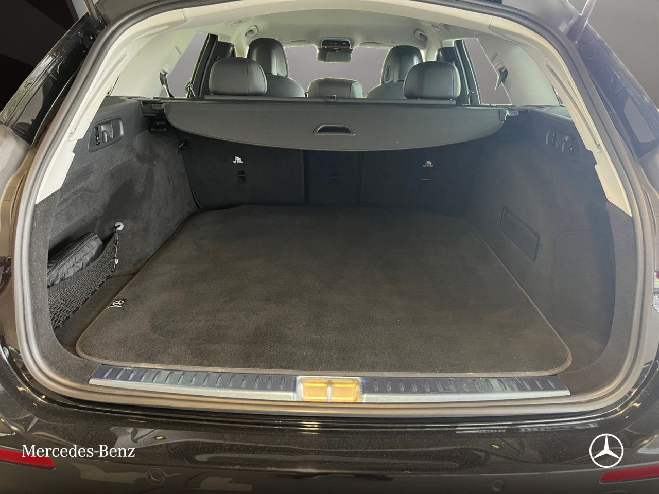 Mercedes-Benz E-Klasse – Bild 15