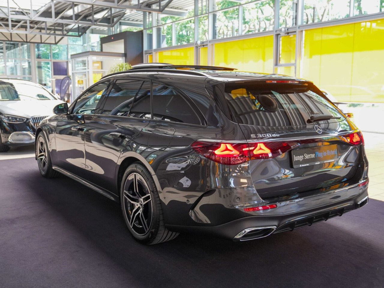 Mercedes-Benz E-Klasse – Bild 4