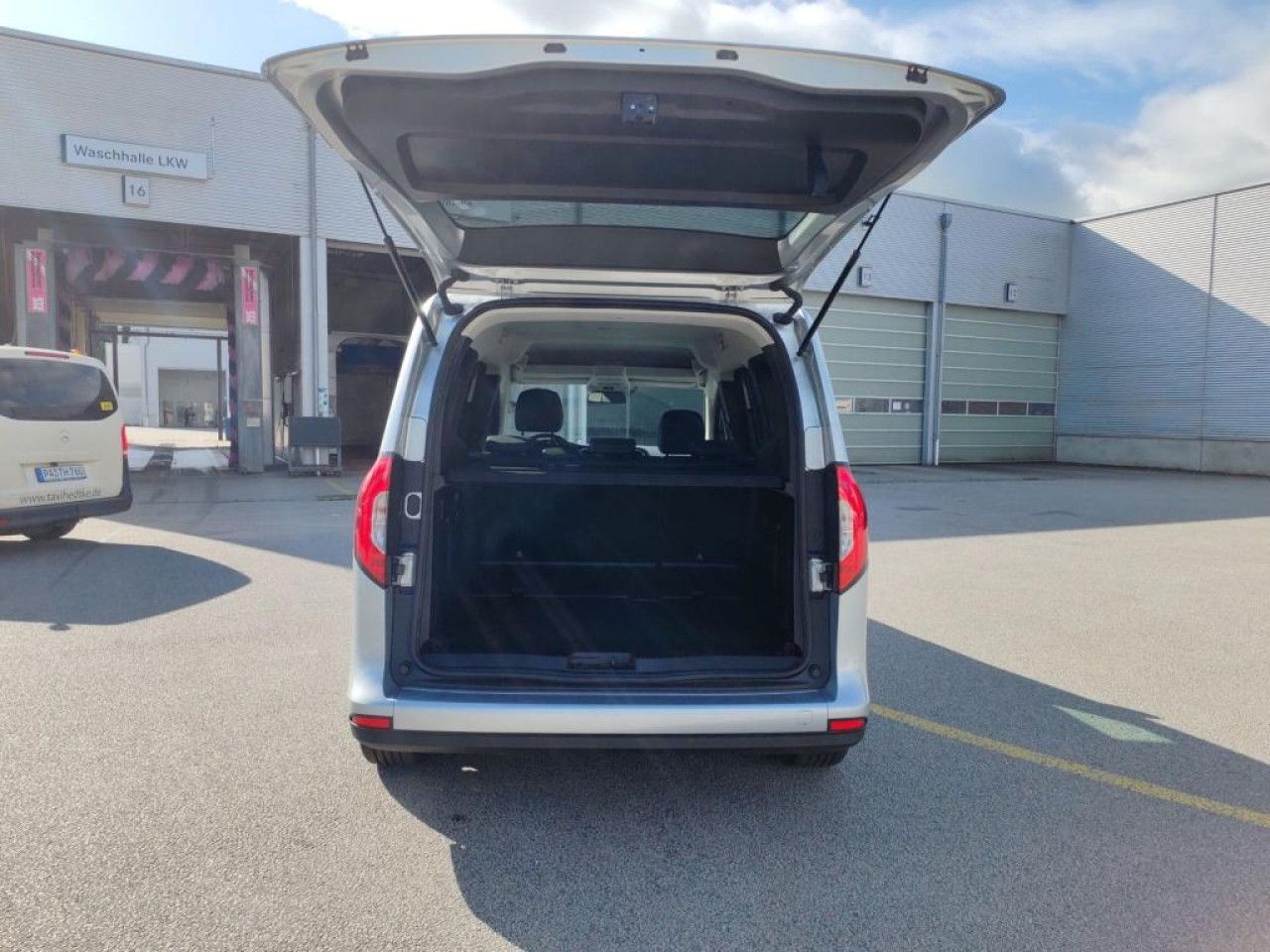 Fahrzeugbild 12 / 13