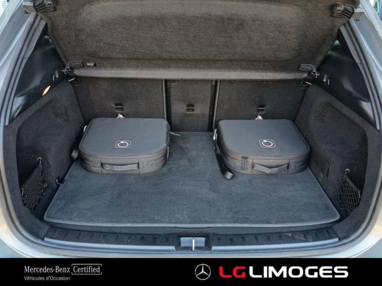 Photo du v&eacute;hicule 10 / 18