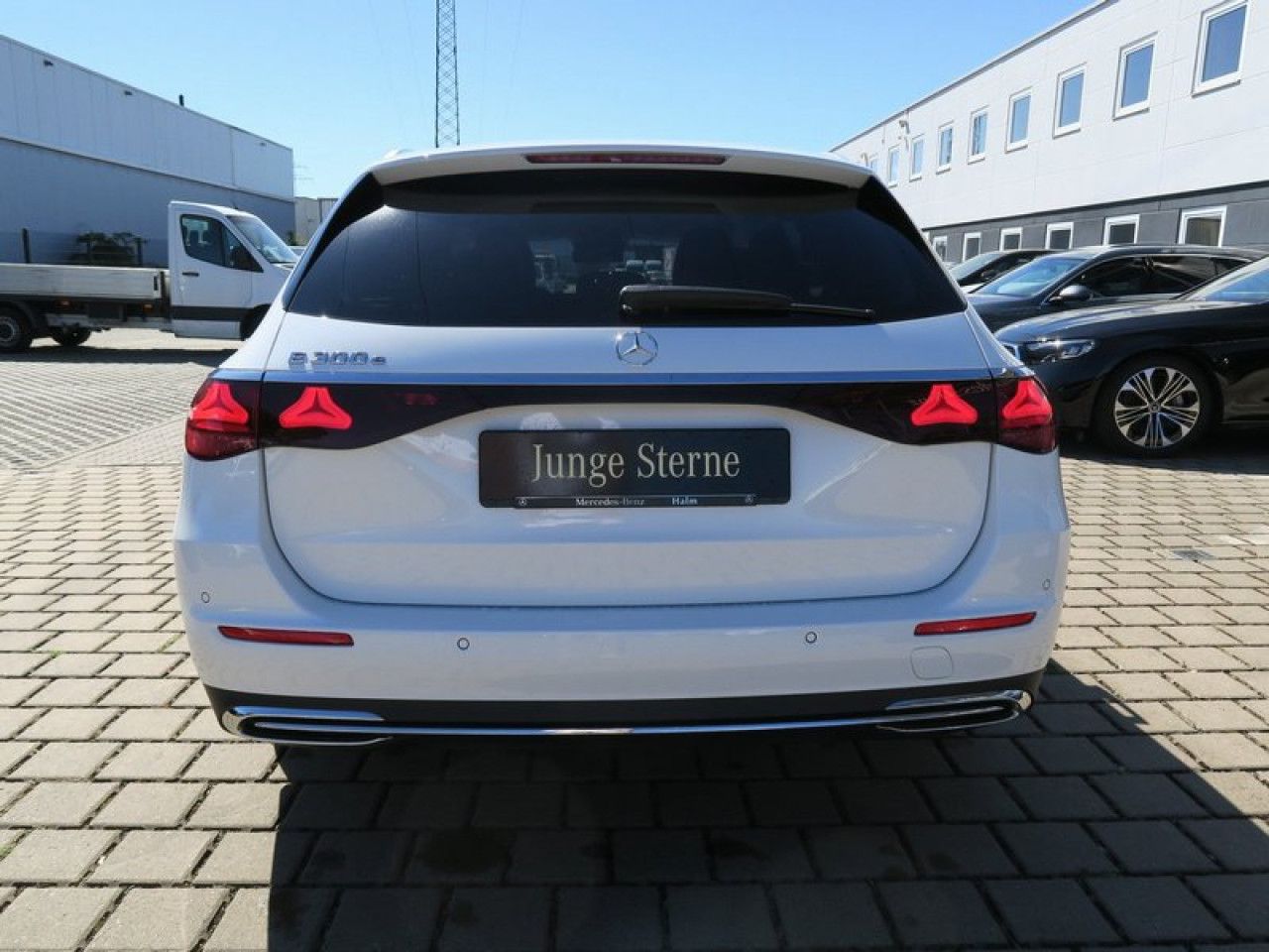Mercedes-Benz E-Klasse – Bild 4