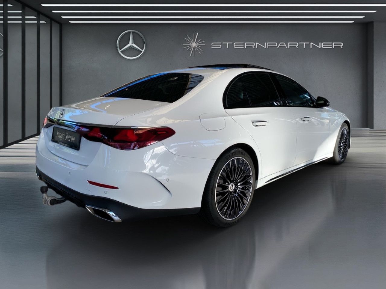 Mercedes-Benz E-Klasse – Bild 13