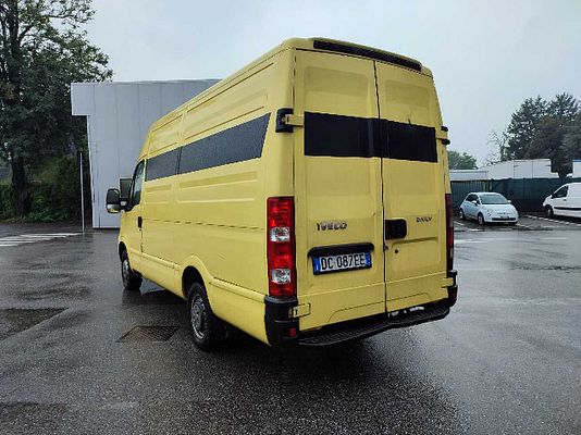 Immagine del veicolo 3 / 9