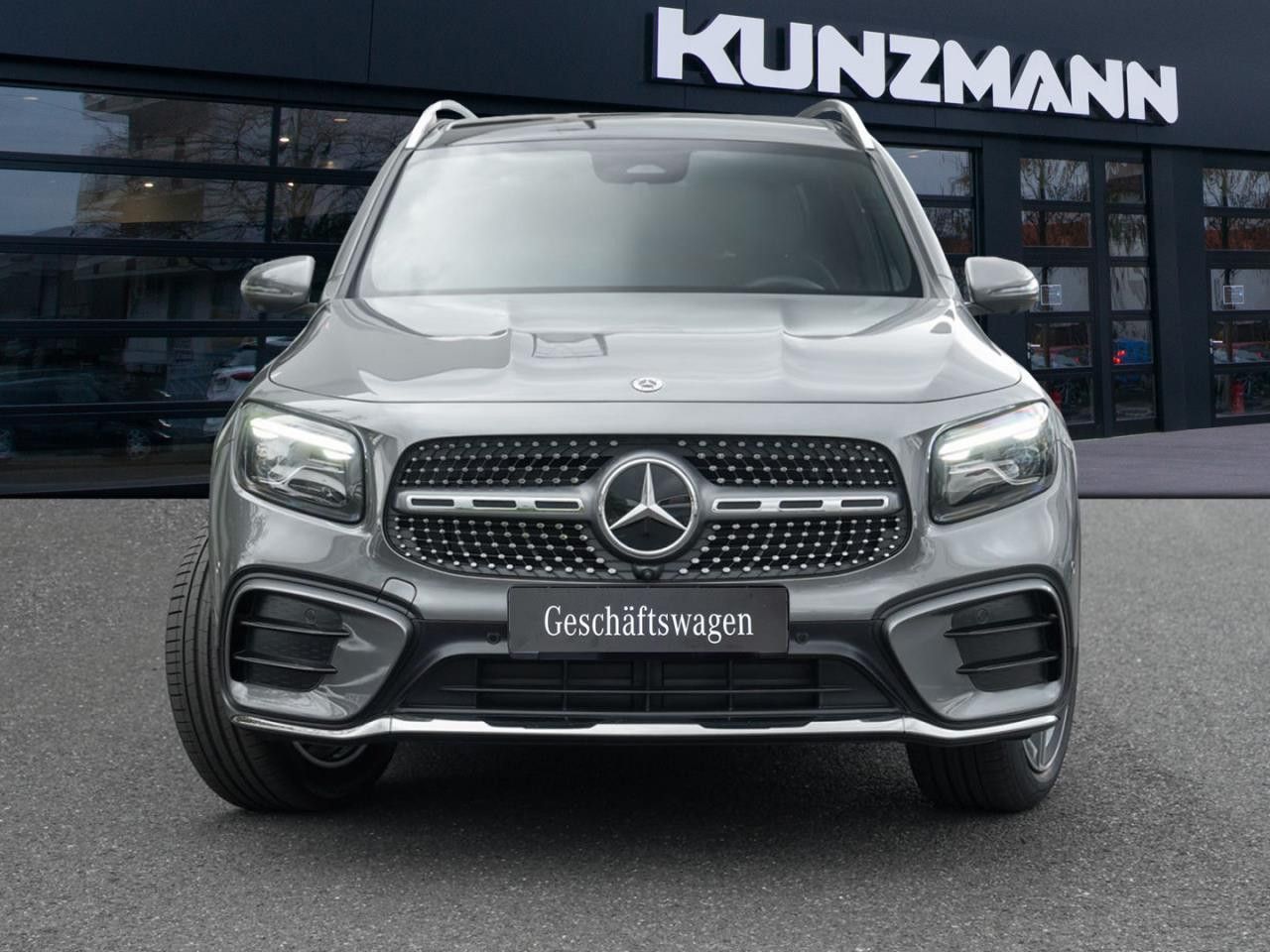 Mercedes-Benz GLB – Bild 2