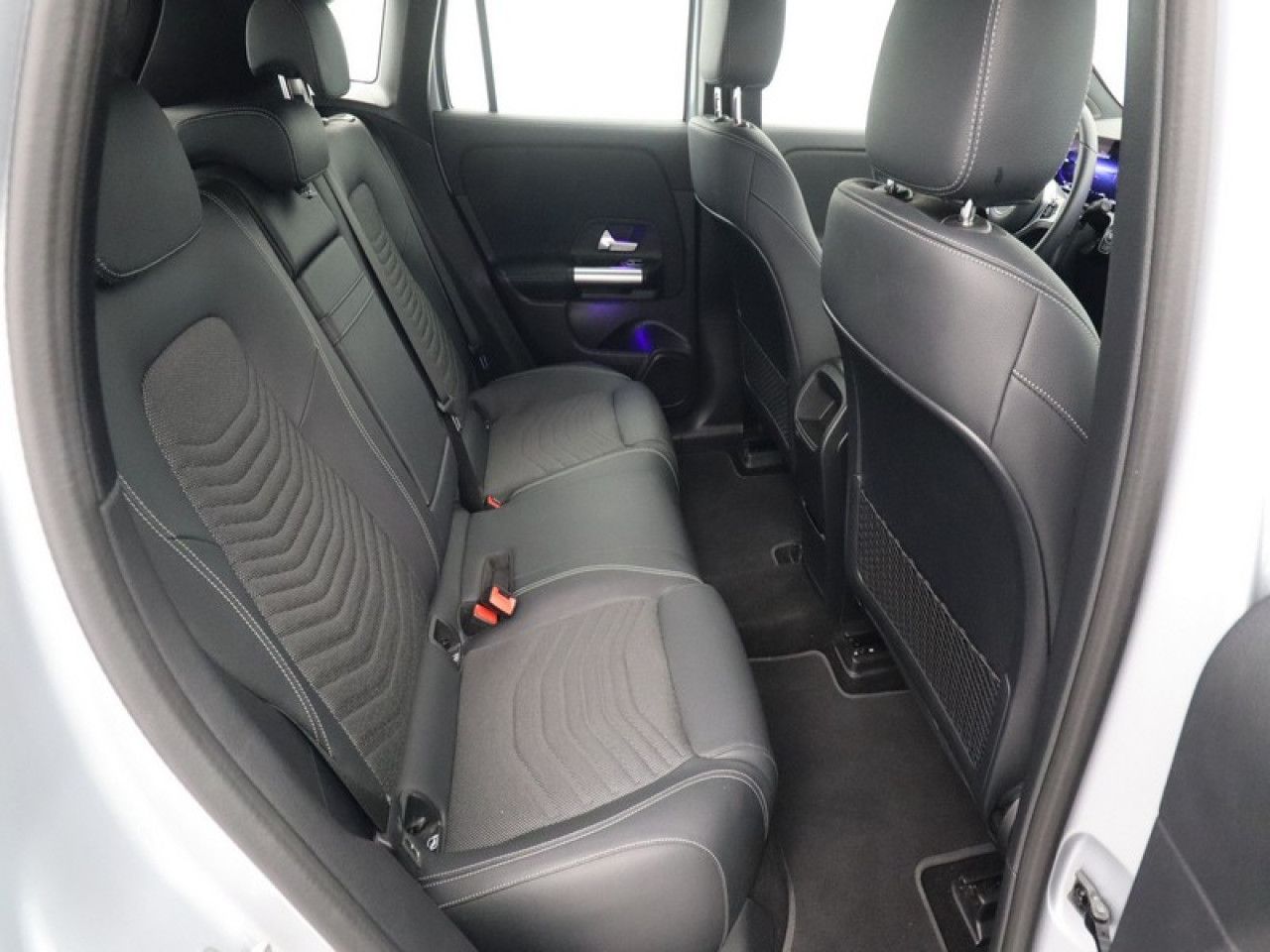 Imagem do veículo 6 / 18