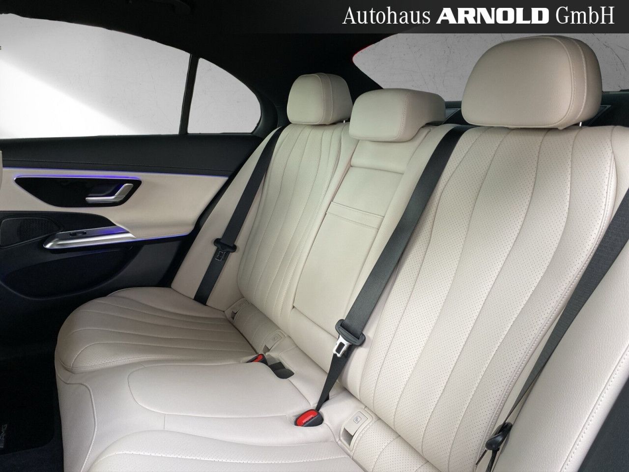 Mercedes-Benz E-Klasse – Bild 10