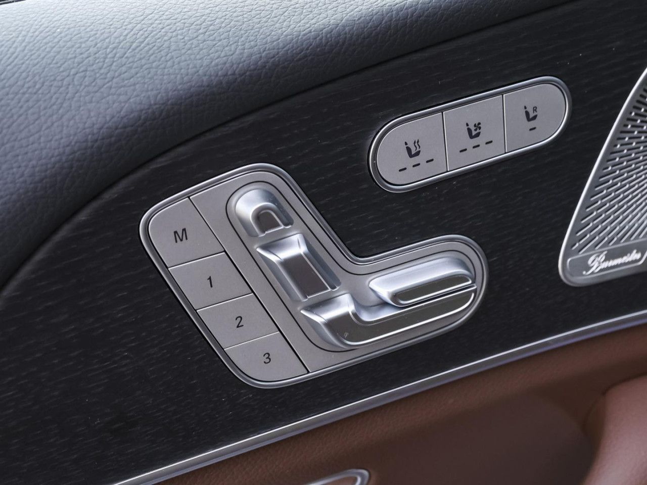 Mercedes-Benz GLS – Bild 12