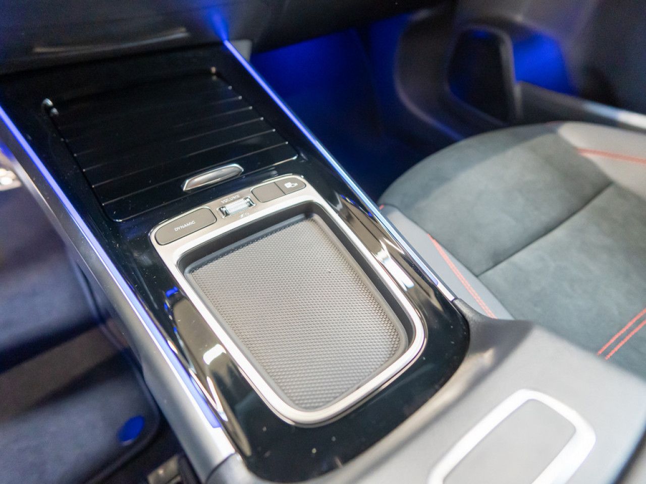Mercedes-Benz GLB – Bild 12