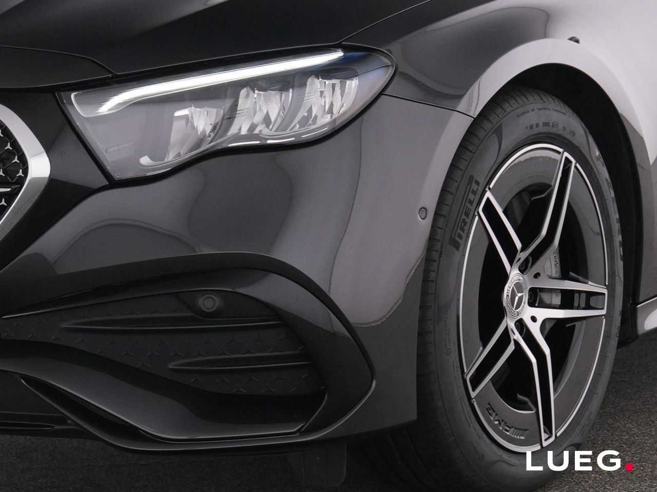 Mercedes-Benz E-Klasse – Bild 8