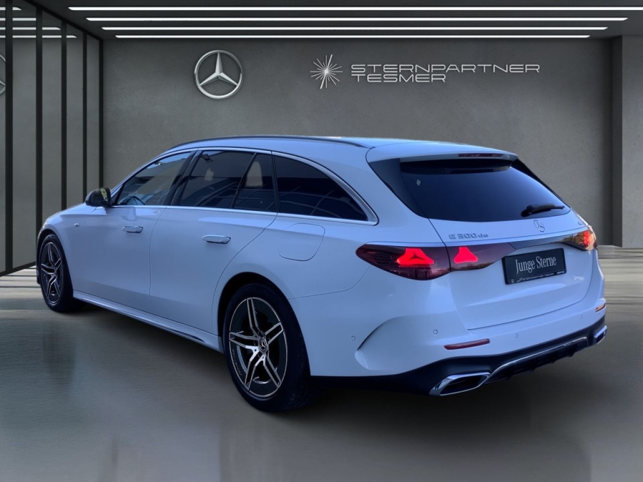 Mercedes-Benz E-Klasse – Bild 8