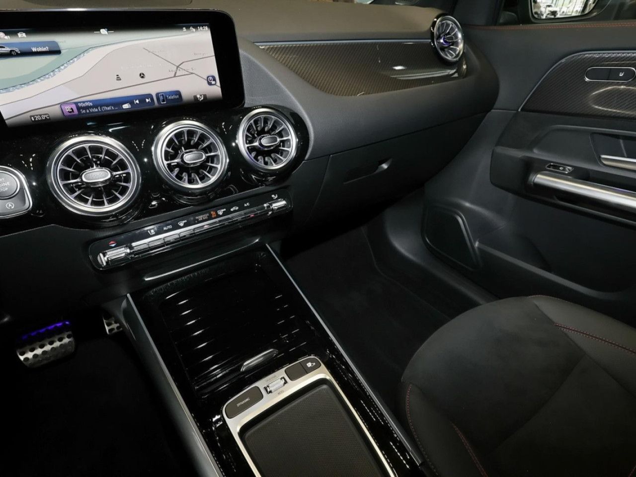 Mercedes-Benz GLA – Bild 10