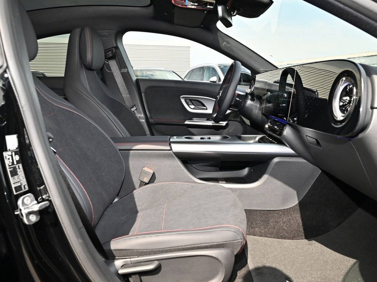 Mercedes-Benz CLA – Bild 2