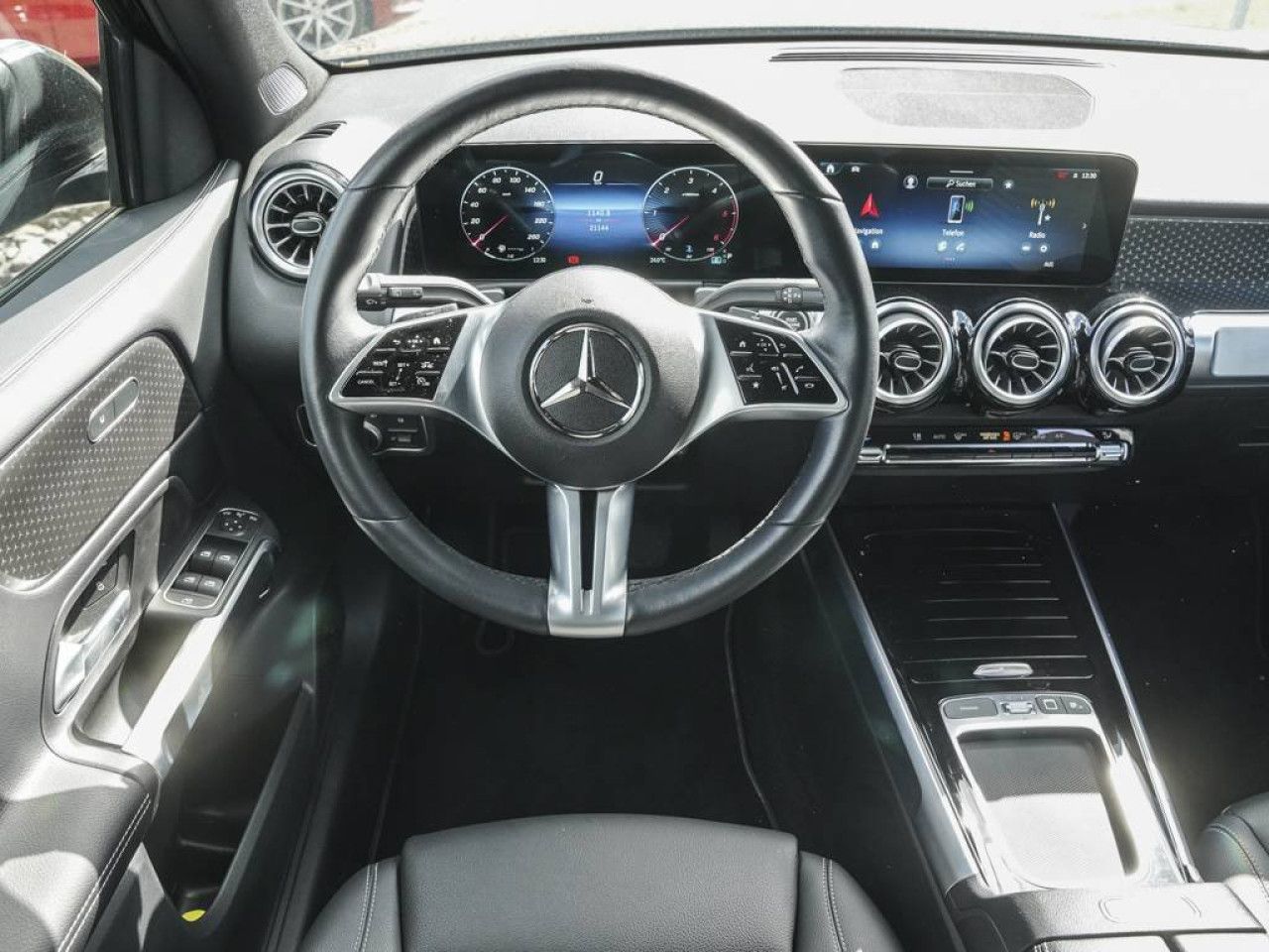 Mercedes-Benz GLB – Bild 15