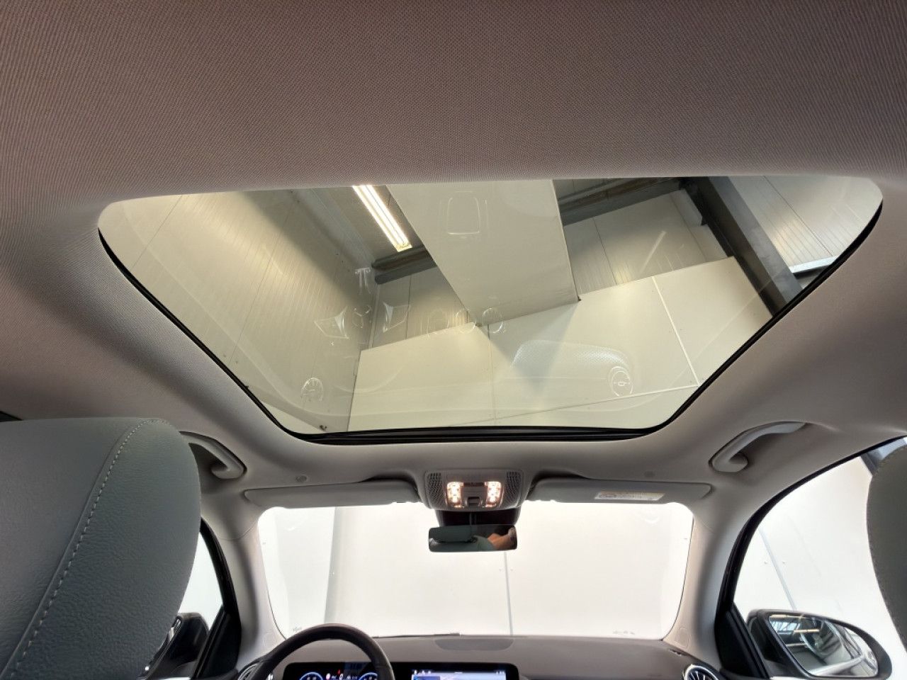Mercedes-Benz EQA – Bild 19