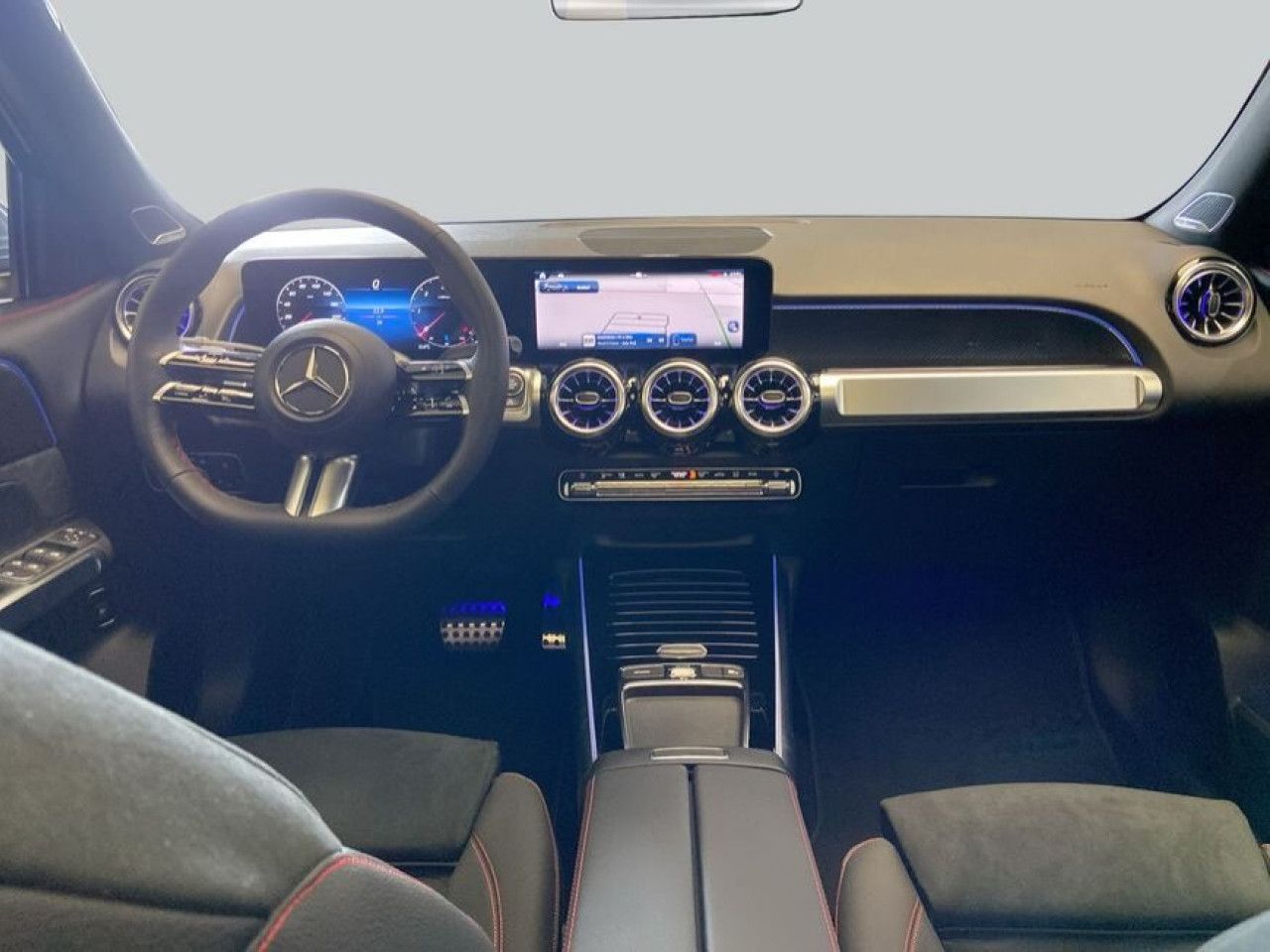 Mercedes-Benz GLB – Bild 13