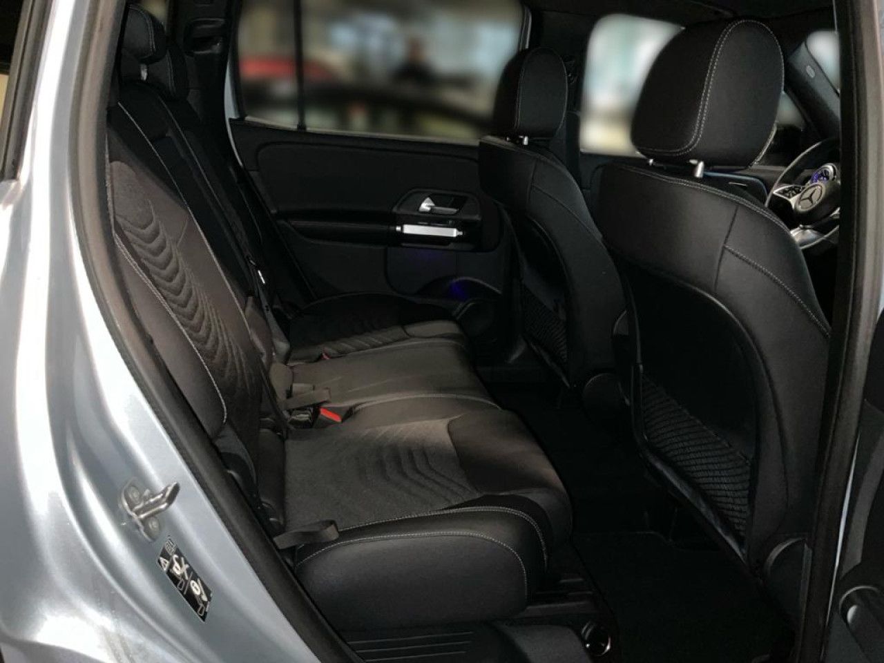 Mercedes-Benz GLB – Bild 10