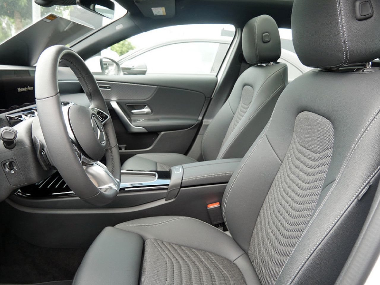 Mercedes-Benz A-Klasse – Bild 13