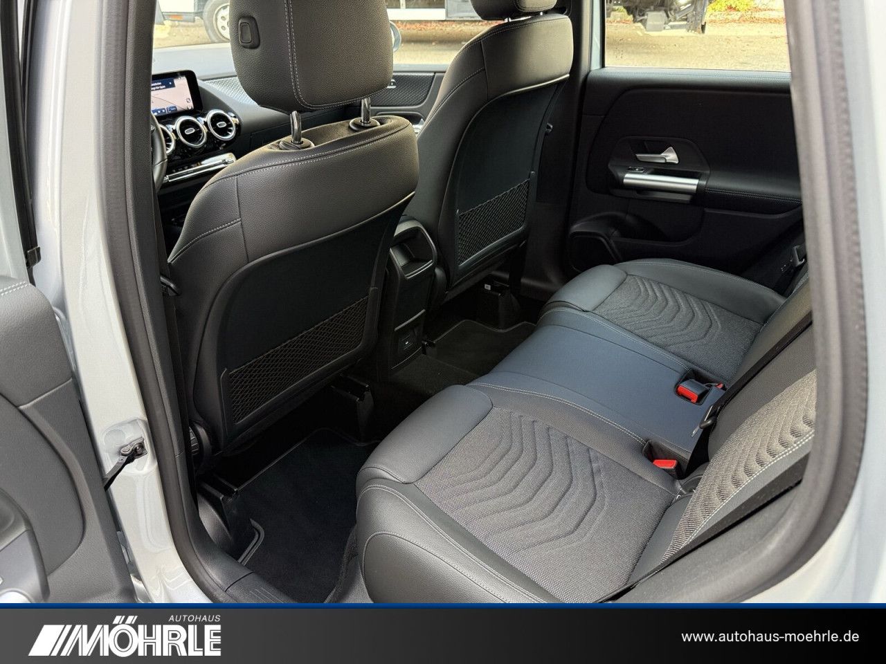 Fahrzeugbild 11 / 15