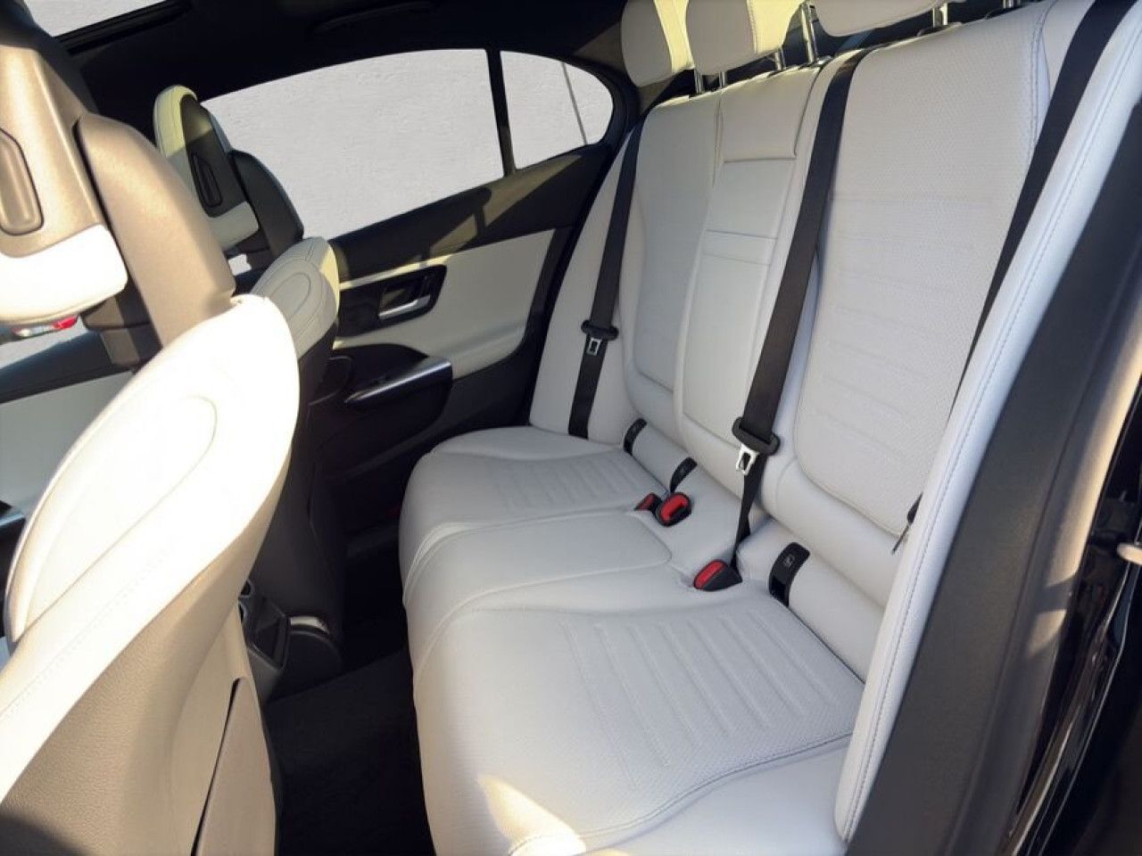 Mercedes-Benz C-Klasse – Bild 16
