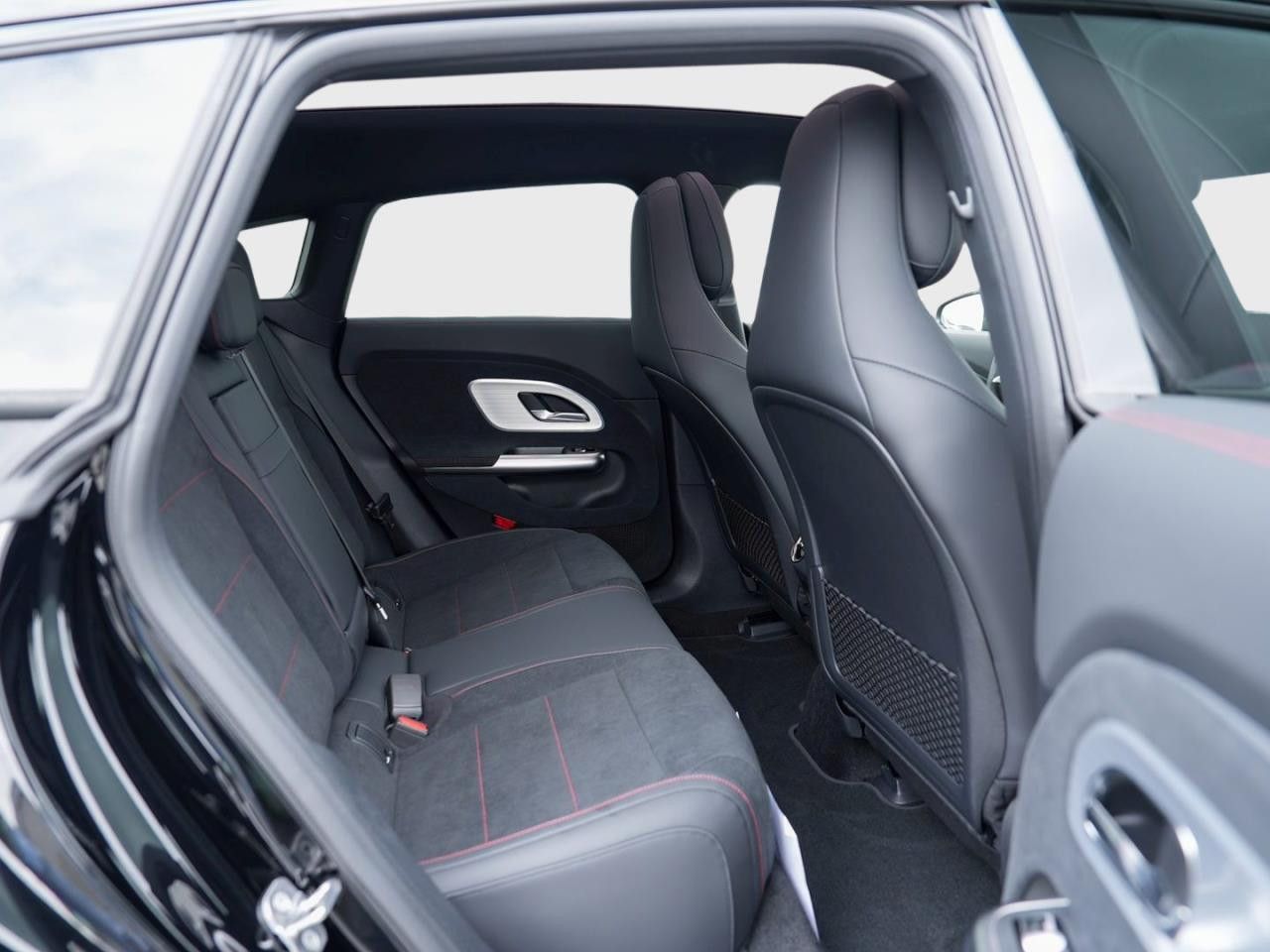 Mercedes-Benz CLA – Bild 11