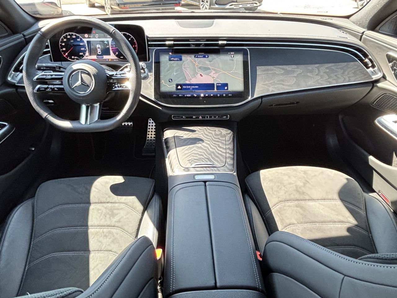 Mercedes-Benz E-Klasse – Bild 15