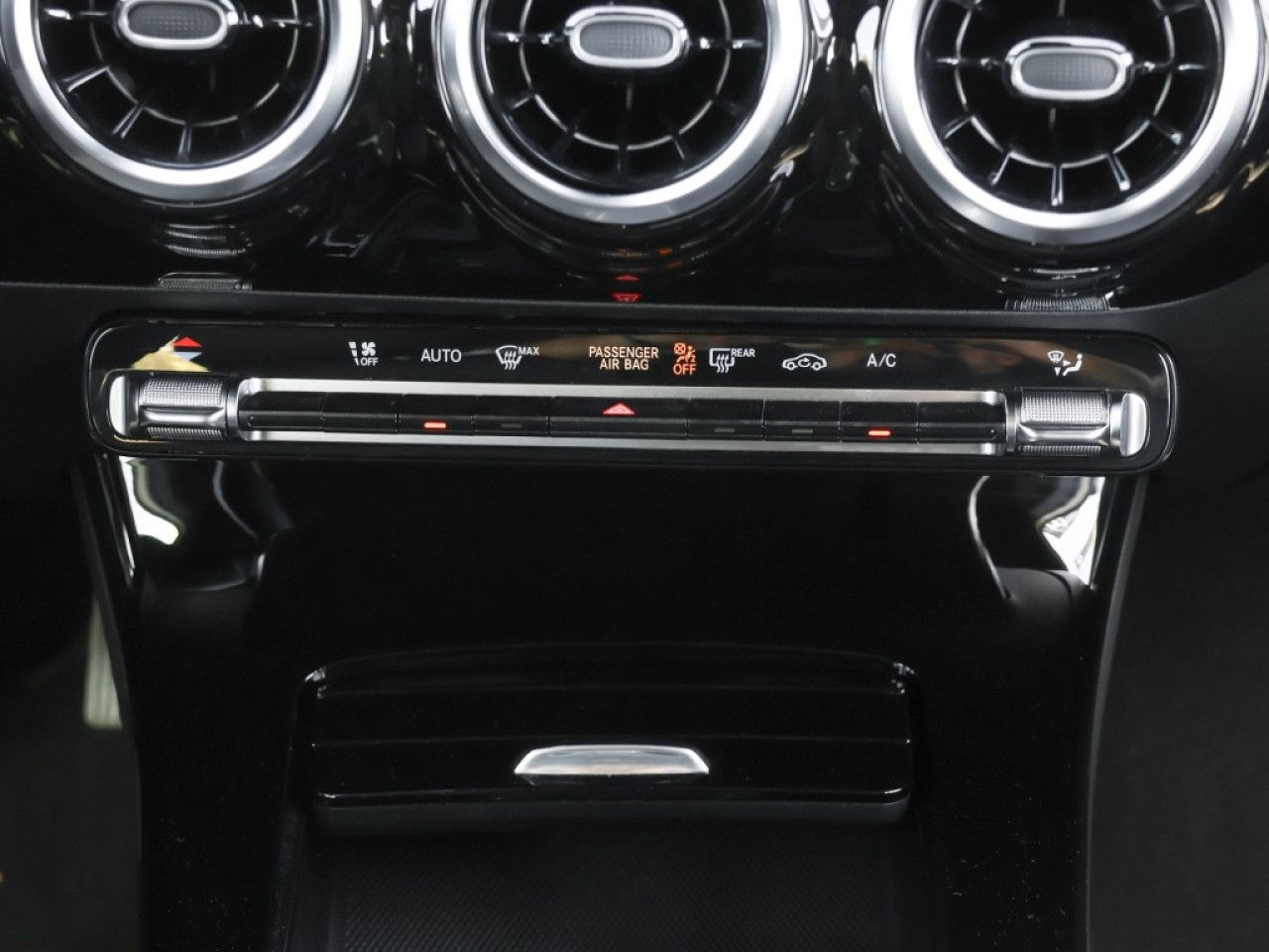 Mercedes-Benz A-Klasse – Bild 10