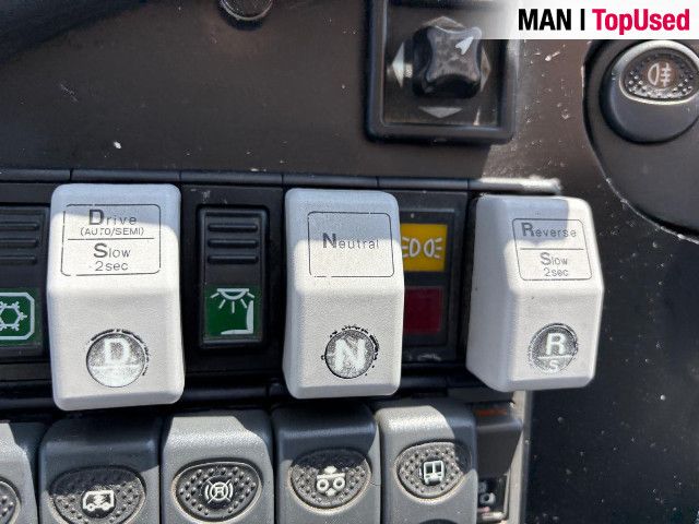 IVECO Noge Touring 63 Pax 16